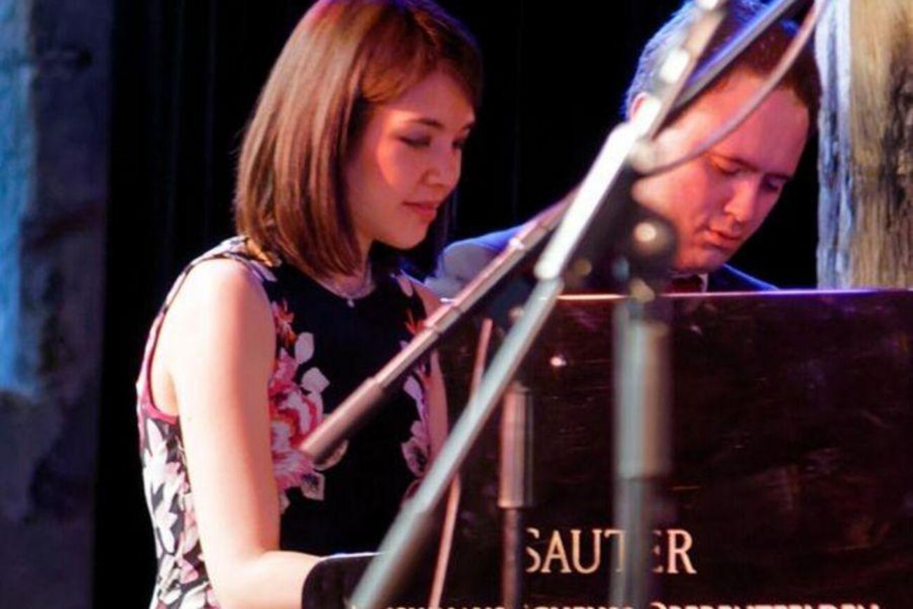 Poster für The Swingin' Ladies + 2