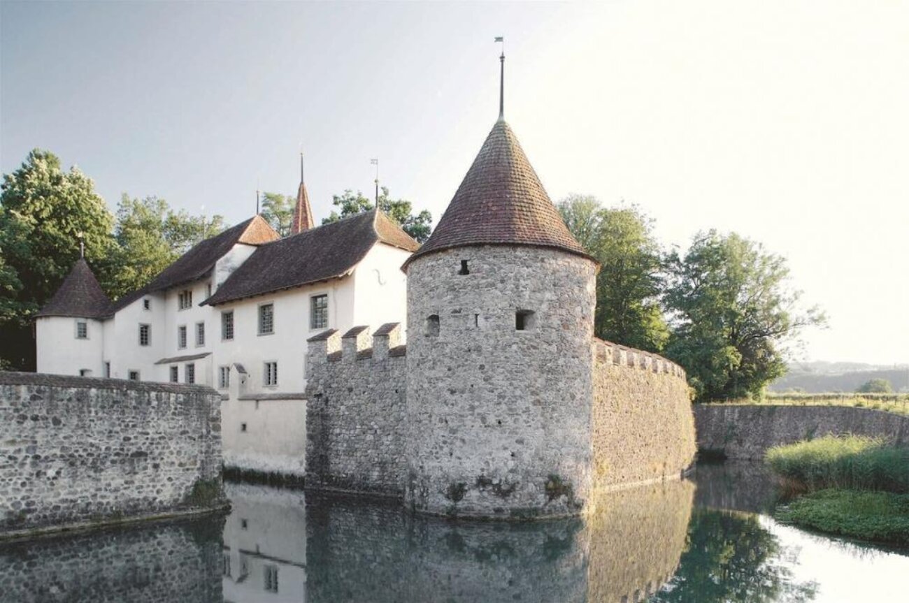 Poster für Stilles Örtchen, heisses Bad